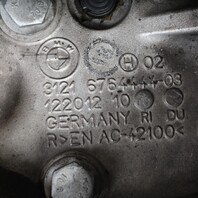 BMW 128i 135i 328i 330i 335i Z4 Right Front Spindle Hub 31216764444 OEM