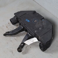 2009-2013 BMW X5 M57 Diesel Air Cleaner Filter Box 13717804233 OEM