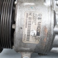 2008-2010 Volkswagen Beetle 2.5 A/C Compressor OEM 1K0820803T