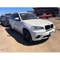 New Arrival:2013 BMW X5 xDrive50i (E70) - Alpine White - Stock #26217