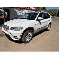 New Arrival: 2013 BMW X5 xDrive35i (E70) - Alpine White - Stock #26223