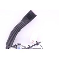 2002-2005 BMW 745i Front Right Seat Belt Buckle 72116982522 OEM