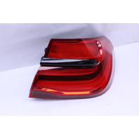 2016-2019 BMW 740i 750i 760i Tail Light Lamp Right OEM