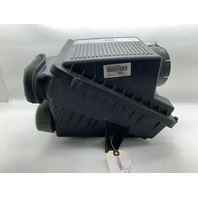 2000-2006 Chevrolet Tahoe Air Cleaner Filter Housing OEM