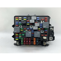 2001-2002 Chevrolet Tahoe Engine Wiring Harness Fuse Relay Box OEM