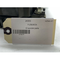 2003-2006 Chevrolet Suburban Engine Wiring Harness Fuse Relay Box OEM