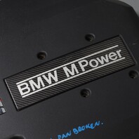 2000-2003 BMW M5 E39 Engine Air Cleaner Intake Plenum Cover OEM 11617831262