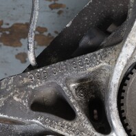 1997-2004 Porsche 911 996 Boxster 986 Right Front Spindle Knuckle Hub OEM