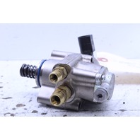 Audi A6 A8 Q7 RS4 Volkswagen Touareg Right Engine Mounted Fuel Pump 079127026C