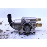 Audi A6 A8 Q7 RS4 Volkswagen Touareg Right Engine Mounted Fuel Pump 079127026C
