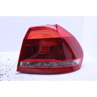 2012-2015 Volkswagen Passat Tail Light Right OEM
