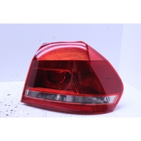 2012-2015 Volkswagen Passat Tail Light Right OEM