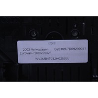 2002-2003 Volkswagen Eurovan Speedometer Instrument Cluster 110.080.179 OEM