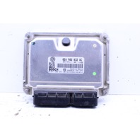 2005 Volkswagen Jetta Engine Computer Module ECU ECM DME 06A906032QC