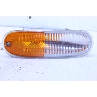 1998 1999 2000 2001 2002 Volkswagen Beetle Right Turn Signal OEM