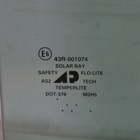 1997-2004 Chevrolet Corvette C5 Right Passenger Door Glass Window OEM 10403190