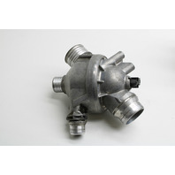 2006 2007 BMW 325i 525i E60 Thermostat Housing OEM