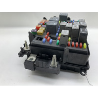 2003-2006 Cadillac Escalade Engine Wiring Harness Fuse Relay Box OEM