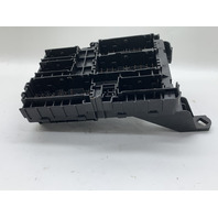 2018 Cadillac Escalade Fuse Box Relay Block 84114438 OEM Used