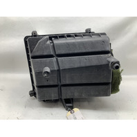 2004 Cadillac Escalade 6.0 Air Cleaner Filter Housing 15166883 OEM Used