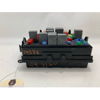 2003-2005 Chevrolet Silverado 1500 Engine Relay Fuse Box OEM