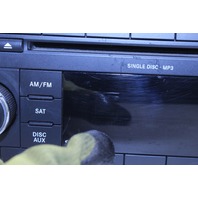 Dodge Chrysler Jeep AM FM MP3 CD Radio Receiver 05091117AC OEM