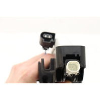 2015 2016 2017 2018 Porsche Macan Rear Door Handle Bracket Right 95B839886C OEM