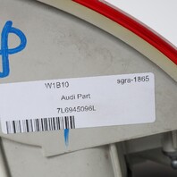 2004-2006 Volkswagen Touareg Right Tail Light 7L6945096 OEM Used