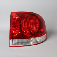 2004-2006 Volkswagen Touareg Right Tail Light 7L6945096 OEM Used