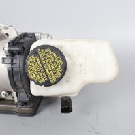 16-18 Audi A3 E-Tron 1.4 Power Brake Booster Master Cylinder 5QE614105R OEM Used