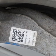 2011-2012 Audi A4 A5 Q5 Right Front Spindle Knuckle Hub 8K0407254AA OEM Used