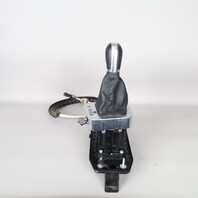 15-18 Volkswagen Tiguan Automatic Shift Console With Cables 5N1713025K OEM Used