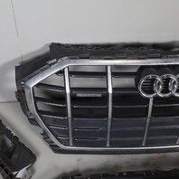 2021-2024 Audi Q5 Front Bumper Grille Center Upper 80A853651AF OEM Used