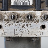 2011-2012 Audi Q5 ABS Anti Lock Brake Pump 8R0614517R OEM Used