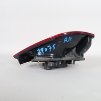 2007-2010 Volkswagen Touareg Right Tail Light 7L6945094T OEM Used