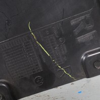 2014-2018 BMW X5 Right Front Fender Liner Forward Section 51717290854 OEM Used