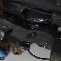 2001-2006 BMW 325i 330i Z4 Right Front Spindle Knuckle Hub 31211096430 OEM Used