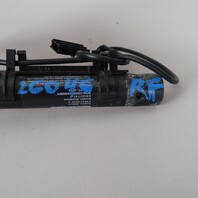 BMW 528i 535i 545i 550i M5 E60 Right Front Seat Belt Buckle 72117210888 OEM