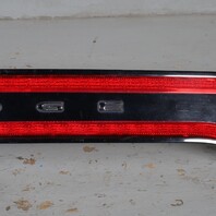 2013-2016 Dodge Dart Trunk Lid Center Reflector 68100684AF OEM Used