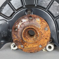 2006-2010 Volkswagen Passat Right Front Spindle Knuckle Hub 3C0407254F OEM Used
