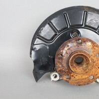 2006-2010 Volkswagen Passat Right Front Spindle Knuckle Hub 3C0407254F OEM Used