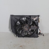 2001-2005 BMW 330i Radiator Cooling Fan With Shroud Puller 17117561757 OEM Used