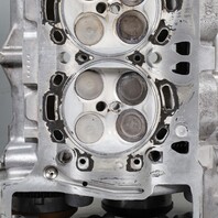 2013‑2019 BMW 650i 750i X5 X6 Right Cylinder Head 11122118167 OEM Used