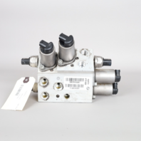 04-10 BMW 525i 535i 545i 550i Dynamic Drive Valve Block 37206781488 OEM Used