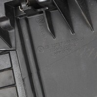 2012-2015 BMW X1 2.0 Air Cleaner Filter Box 13717588280 OEM Used