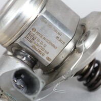 2012-2014 BMW X1 320i 328i 528i Z4 Fuel Pump High Pressure 13517584461 OEM Used