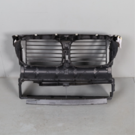2009-2015 BMW 740i 750i 760i Radiator Air Guide Duct Grille 51747183854 OEM Used