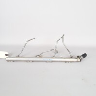 2009-2012 BMW 550 750 X5M N63 4.4 Right Fuel Injector Rail 13537547599 OEM