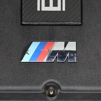 2000-2003 BMW M5 E39 Engine Air Intake Plenum Cover 7831262 OEM Used