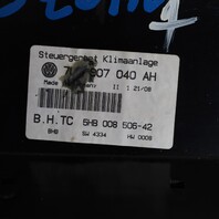 2007-2010 Volkswagen Touareg Climate Control Panel  7L6907040AH OEM Used